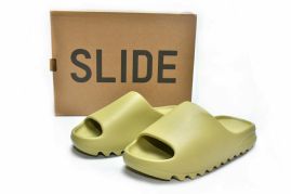 Picture of Yeezy Slides _SKUfc4209430fc